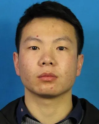 何明航
