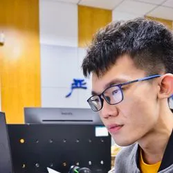 杨子豪
