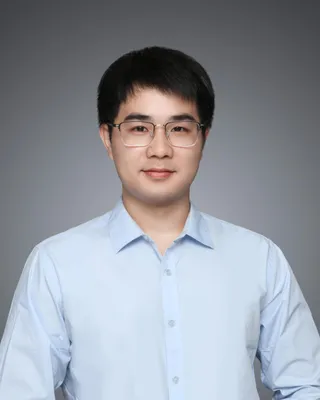 陈伟